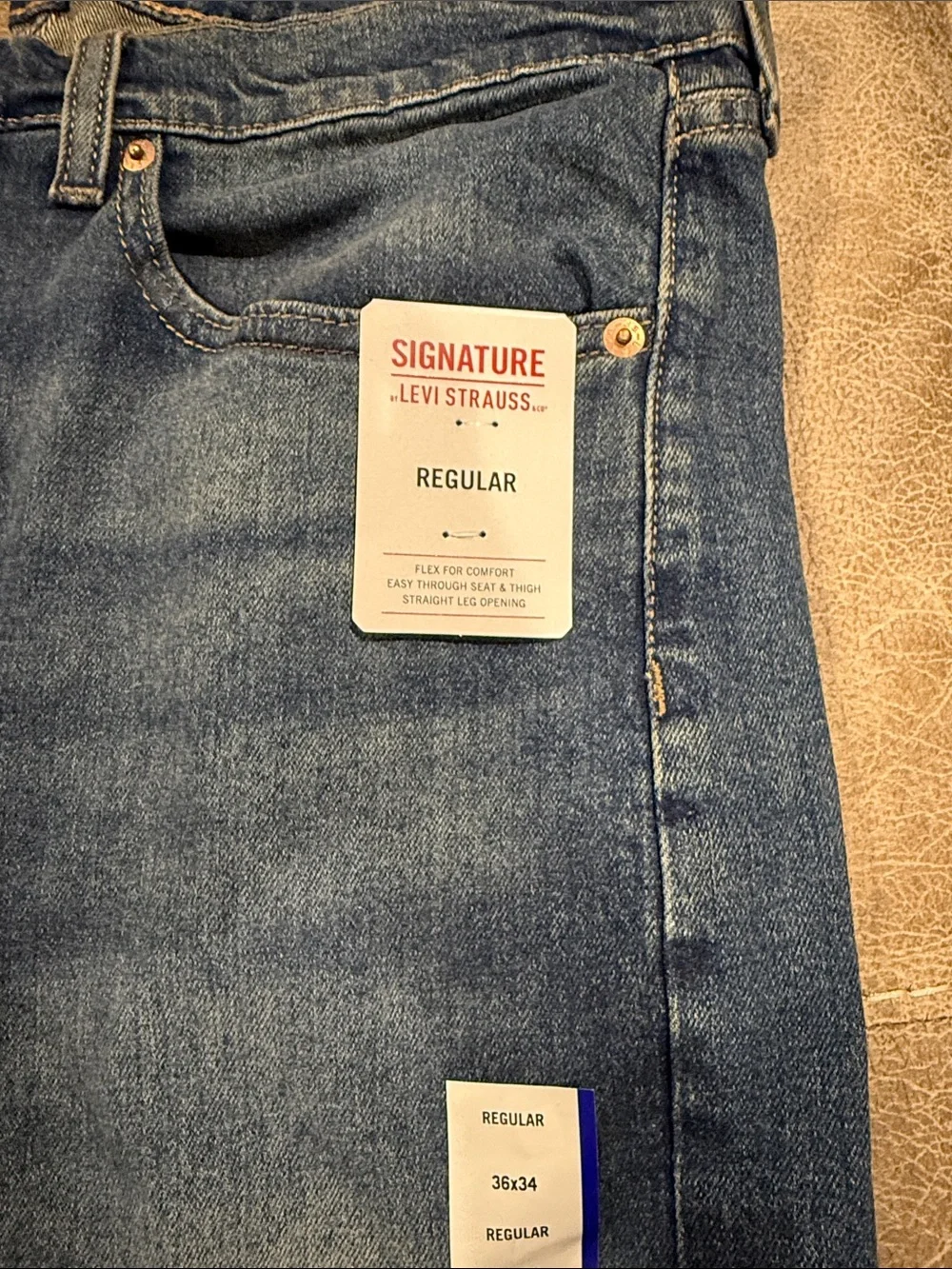 Signature by Levi Strauss relaxed fit